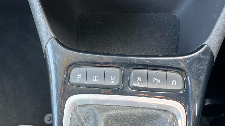 Vauxhall Crossland 1.2 Turbo Griffin 5dr Petrol Hatchback